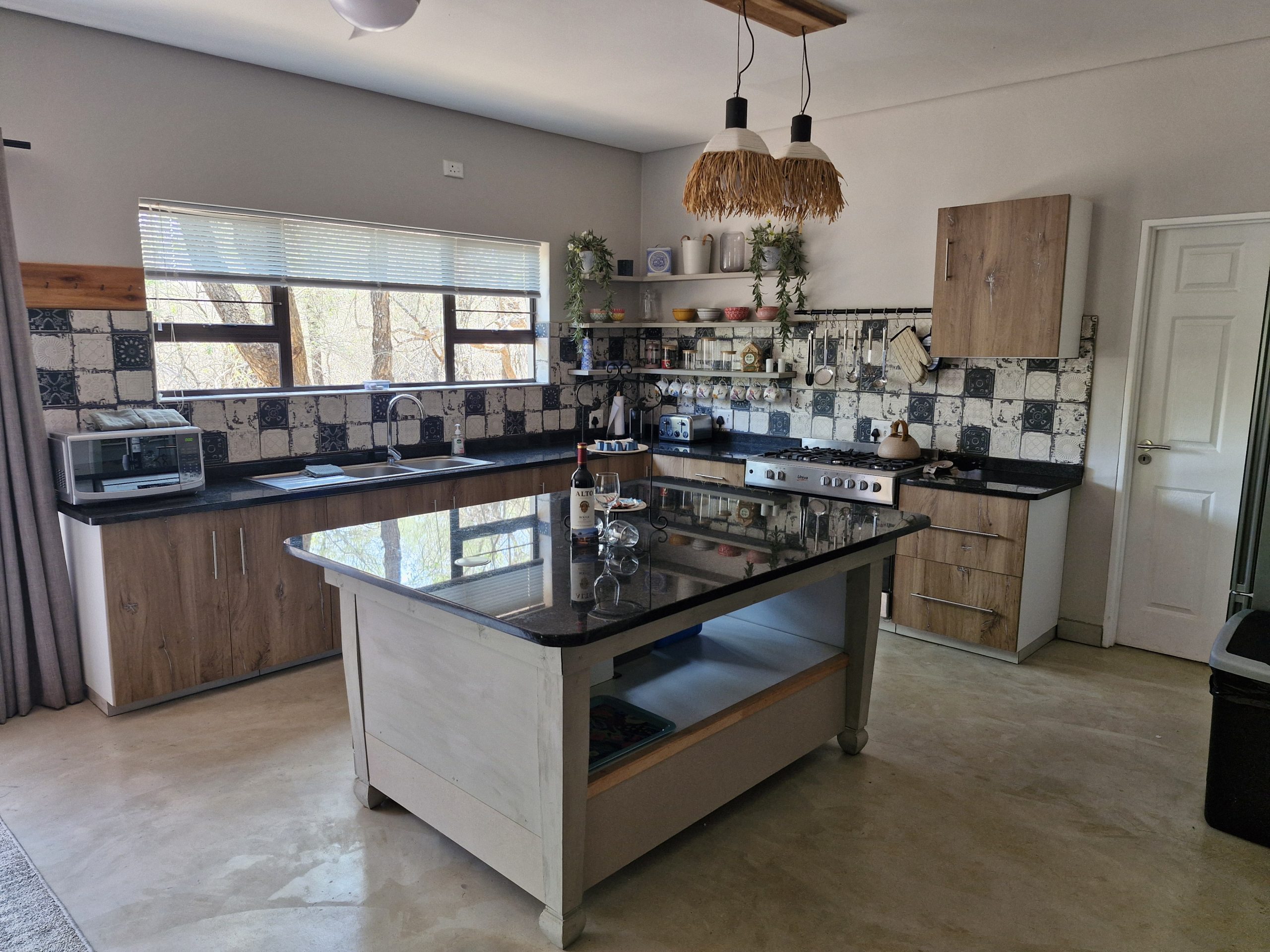 Kitchen 4